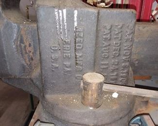 HUGE Reed Vise Model 205