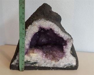 Huge crystal geode – 15” x 12” x 10”