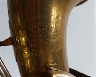 Bundy II alto saxophone
