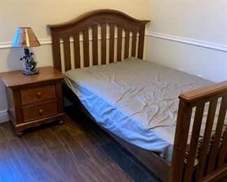 Full size bed