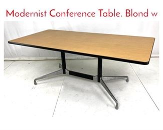Lot 908 HERMAN MILLER Modernist Conference Table. Blond w
