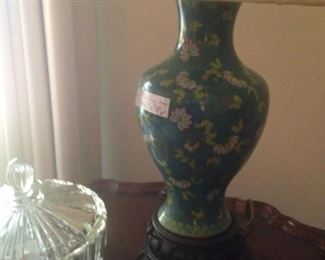 Cloisonné lamp