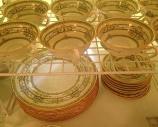 Royal Doulton "The Lorraine" china from England 