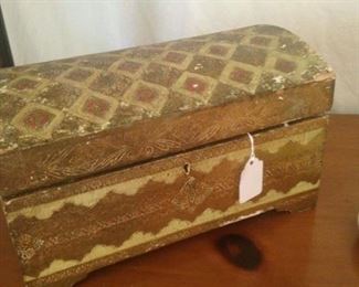 Florentine box from Italy
