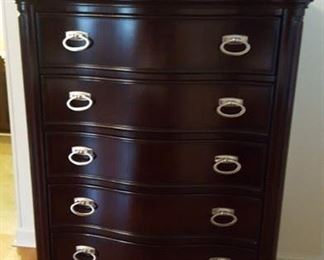 Chest of drawers from Rooms to Go