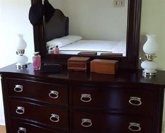 Dresser from Rooms to Go