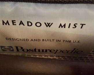 Queen and box spring  Meadow Mist Posturepedic 