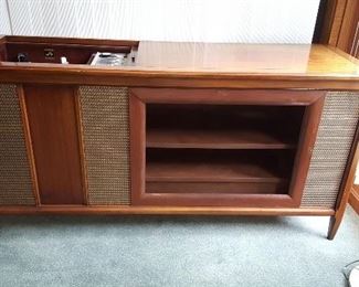 MId Century RCA stereo record player