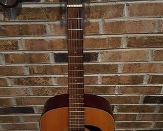 Washburn 12 string guitar 
