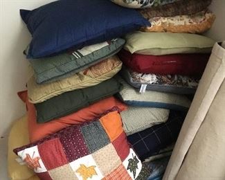 Throw Pillows for All Seasons