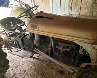 Old Ford Tractor- Runs- with implements