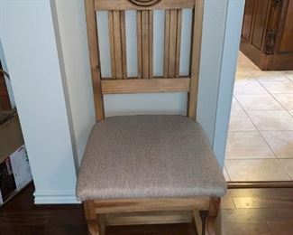 Single Wood Chair with Texas Star