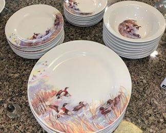 Hunting Dinnerware