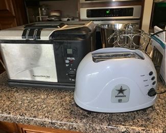 Like New Fryer, Dallas Cowboys Toaster