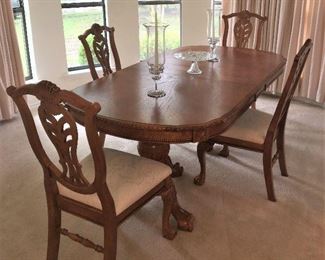 FABULOUS FORMAL DINING TABLE AND CHAIRS WITH EXTRA LEAF