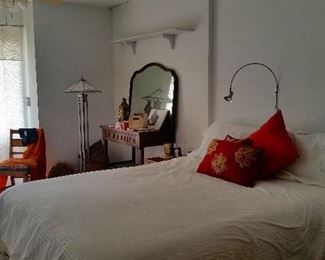 QUEEN BED, DRESSING TABLE, MIRROR, NIGHT STAND