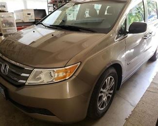 2011 Honda Odyssey in excellent shape.  138,000 miles. Ready for a new Owner. PRE/SALE on this vehicle. Call if interested. Still working on the price. 