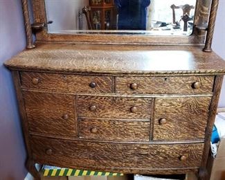 Antique Tiger Oak Buffet/Sideboard Cabinet with Beveled Mirror...very nice!