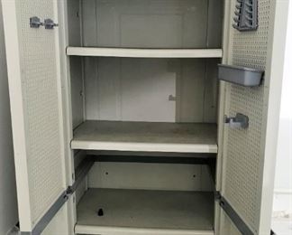 Tool or storage cabinet