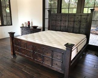 Gorgeous Kingsize Bed