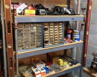 Tools / garage items