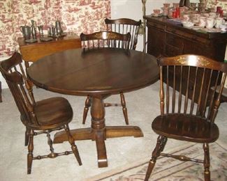 Hitchcock table w/ 4 chairs