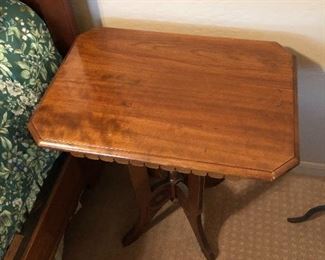1800’s Victorian Arts & Crafts bedside table/nightstand 24” wide 17”deep 27” tall