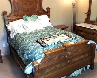 19th Century Victorian Eastlake carved walnut and burl wood full size bed 83” Long 71” wide backboard highly 88”