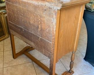 Antique Oak Cabinet/Sideboard	38x34x16.5in	 HxWxD