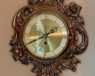 Syroco Vintage Gilt clock	 