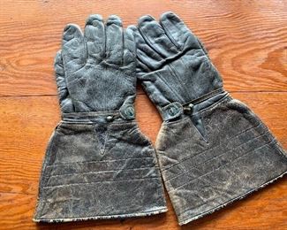 Vintage Leather Gloves/Gauntlets	 