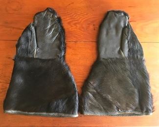 Horsehide Gauntlet Gloves with Hair