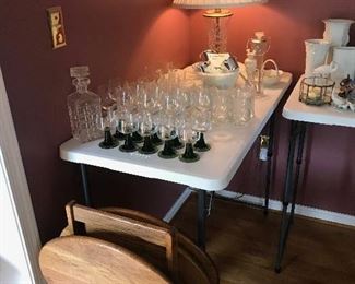 tv trays, barware, glassware, lamp
