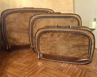 Amazing Vintage 3 pc. Atlantic Luggage:  $150.00