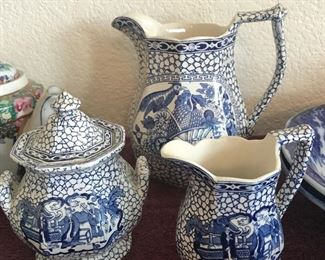 Adams "Chinese Bird" pottery pieces
