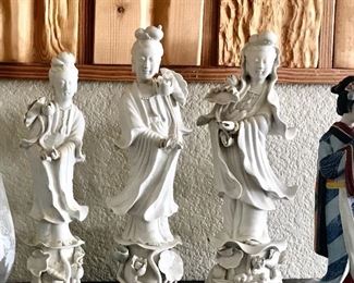Quan Yin Guan Buddhist Porcelain Goddesses