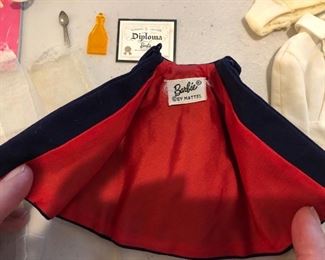 Barbie's Nurse's 1961 Cape (with label)