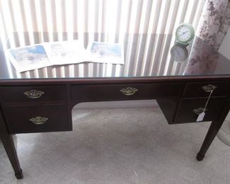 Knee-Hole Desk with Glass Top, 53" X 24"