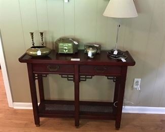 Small entry table