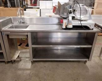 Stainless Steel Sink and Counter