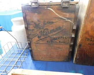 Antique Hamm wood brewing crate