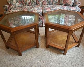 2 SIDE TABLES
