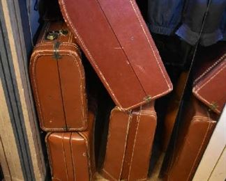 VINTAGE LEATHER SUITCASES