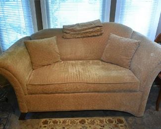 LOVESEAT