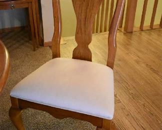 DINING CHAIR