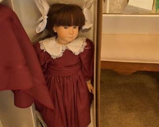 DOLL