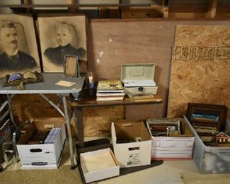 PHOTO FRAMES