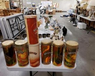 #1100: Collection of Bailey's Canisters Made out of Tin/ Aluminum
Measurement in pictures