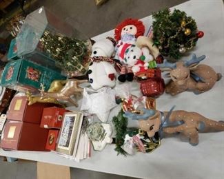 #1127: Christmas Decorations, Encased Tree, 2 Boxed Lenox Mug-trees, 2 Boxed Santa of the World, and More..
Christmas Decorations, Encased Tree, 2 Boxed Lenox Mug-trees, 2 Boxed Santa of the World, and More..