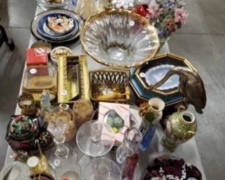 #1124: Misc Glass, Candle Holders, Ash Trays, Bowls, Figurines, Plates, and More
Misc Glass, Candle Holders, Ash Trays, Bowls, Figurines, Plates, and More